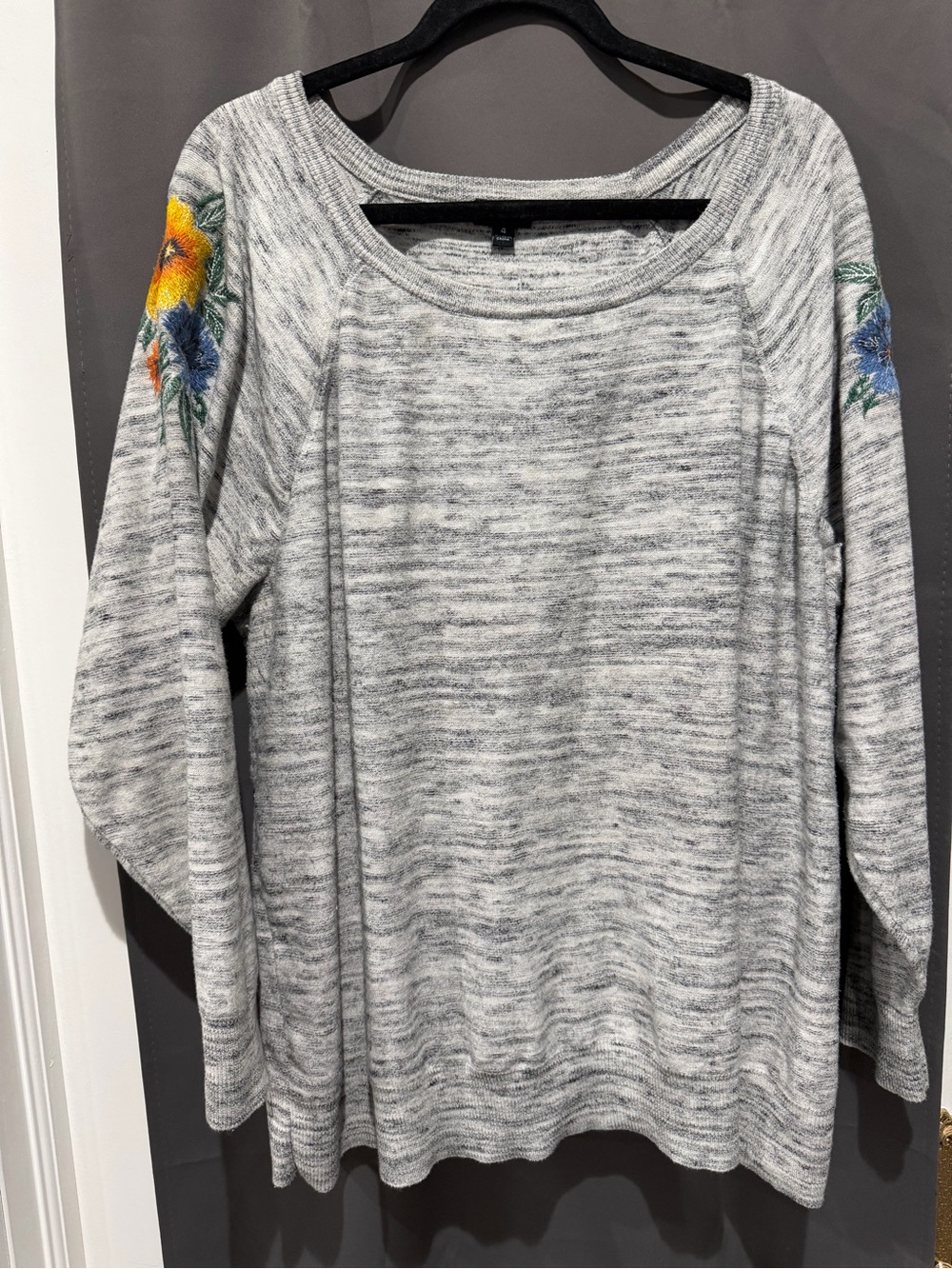 Torrid: Gray marked knit sweater featuring colorful floral embroidery (worn once